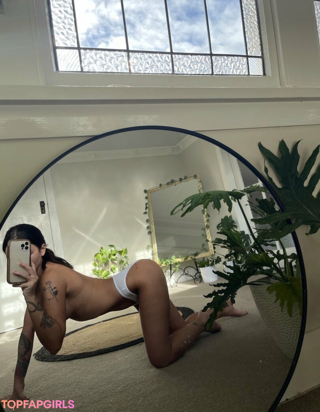 Foto di nudo di fuga di OnlyFans di Tennillepamela #5 Foto di nudo di fuga di OnlyFans di Tennillepamela #5