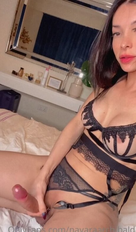 Foto di nudo di fuga di OnlyFans di Nayara Archibald