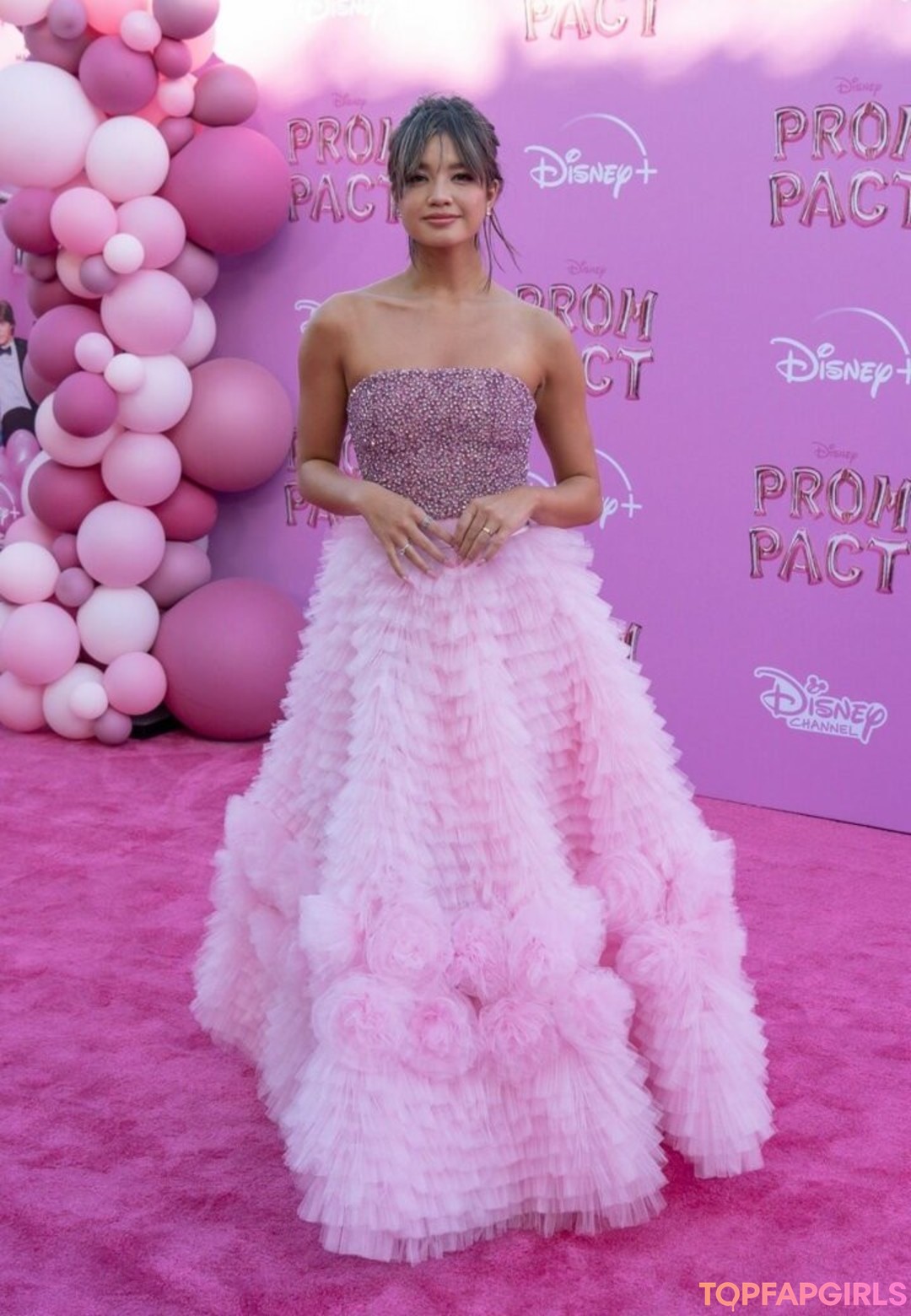 Foto di nudo di fuga di OnlyFans di Peyton Elizabeth Lee #20 Foto di nudo di fuga di OnlyFans di Peyton Elizabeth Lee #20