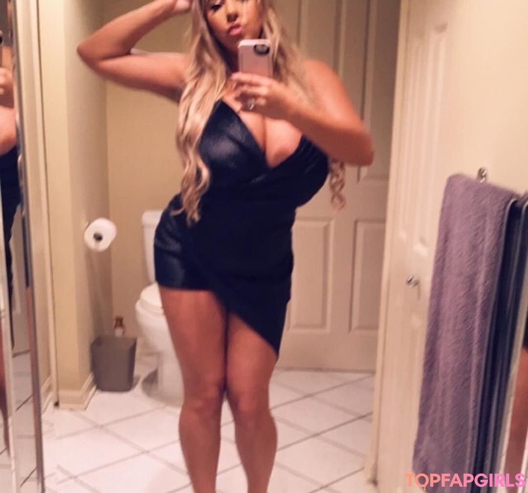 Foto di nudo di fuga di OnlyFans di Andrea Marie #32 Foto di nudo di fuga di OnlyFans di Andrea Marie #32