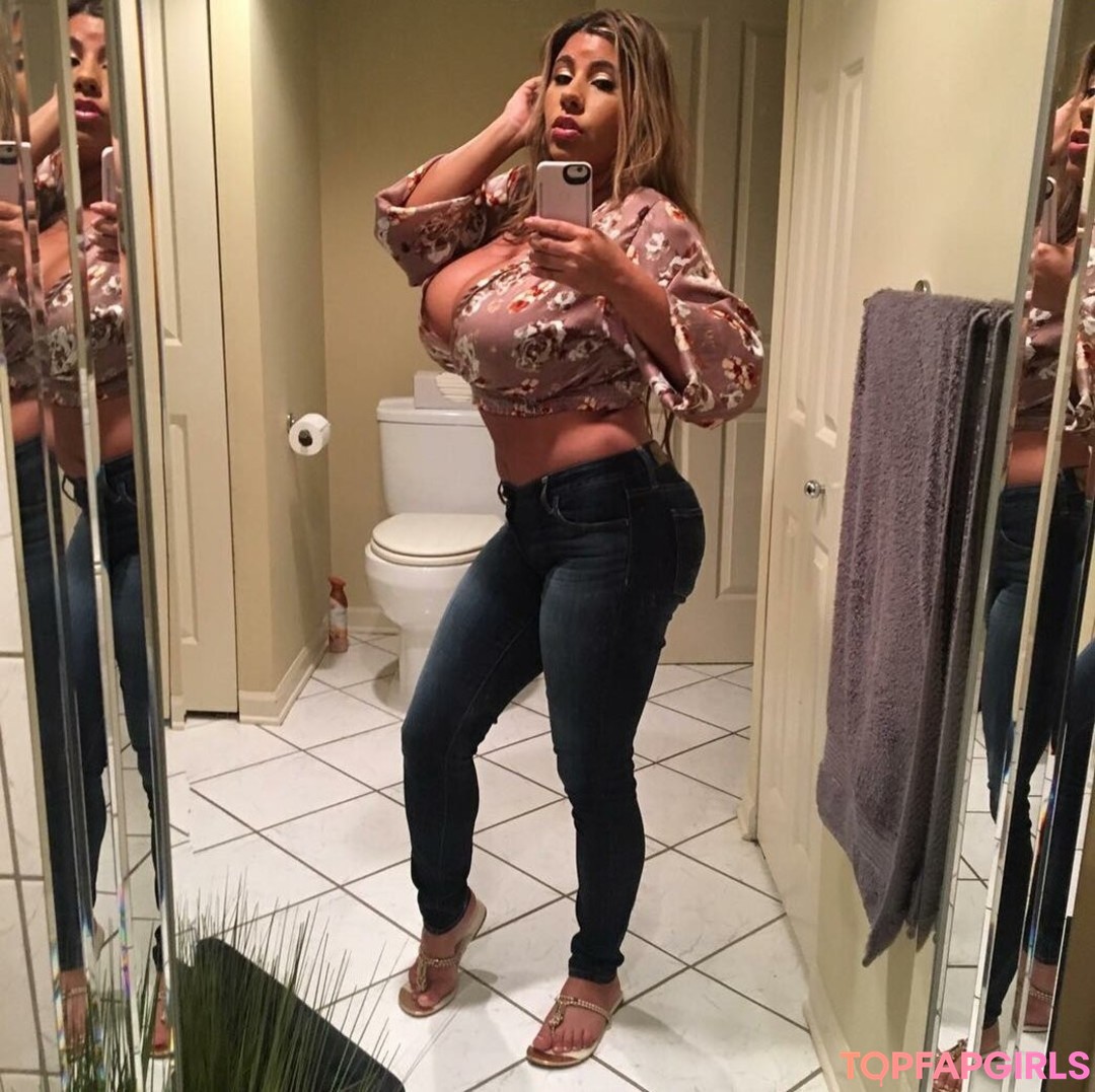 Foto di nudo di fuga di OnlyFans di Andrea Marie #53 Foto di nudo di fuga di OnlyFans di Andrea Marie #53