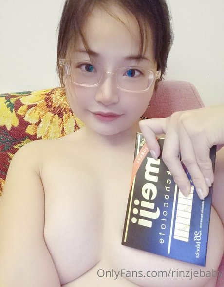 Foto di nudo di fuga di OnlyFans di Rinzjebaby