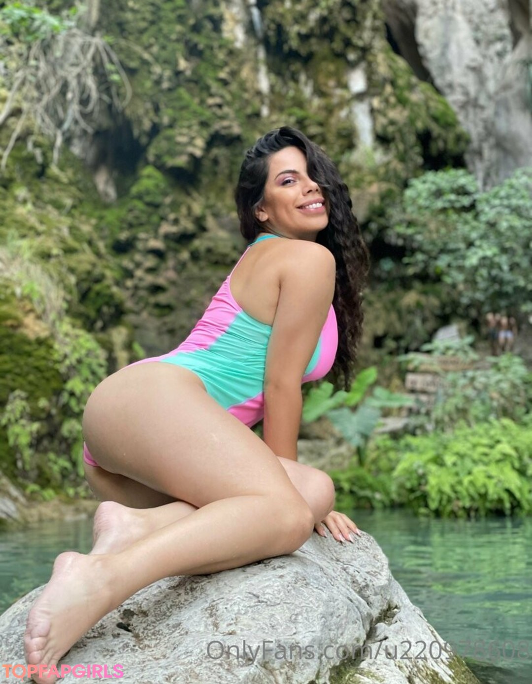 Foto di nudo di fuga di OnlyFans di Lizbethoficial #63 Foto di nudo di fuga di OnlyFans di Lizbethoficial #63