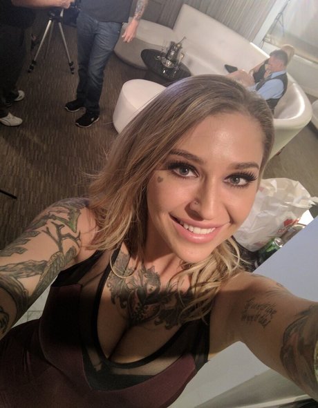 Foto di nudo di fuga di OnlyFans di Kleiovalentien