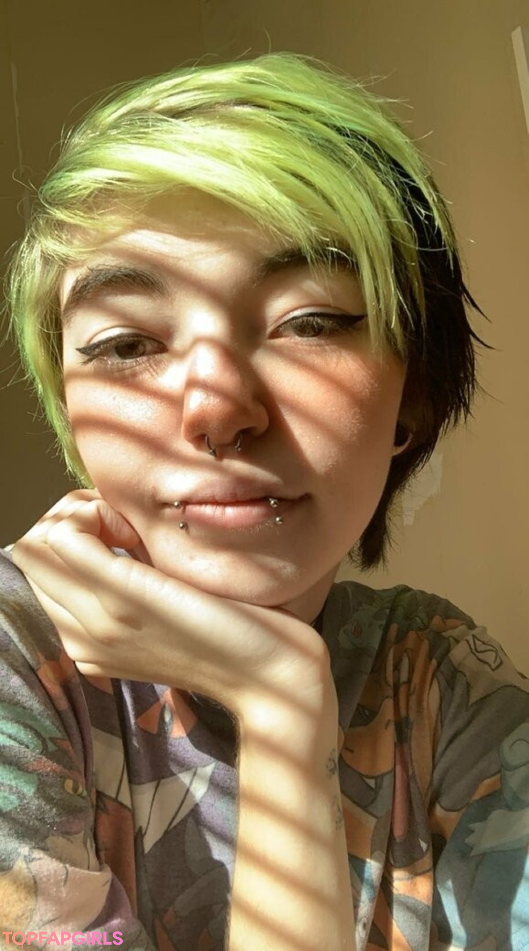 Foto di nudo di fuga di OnlyFans di Erasedweeaboofree #14 Foto di nudo di fuga di OnlyFans di Erasedweeaboofree #14