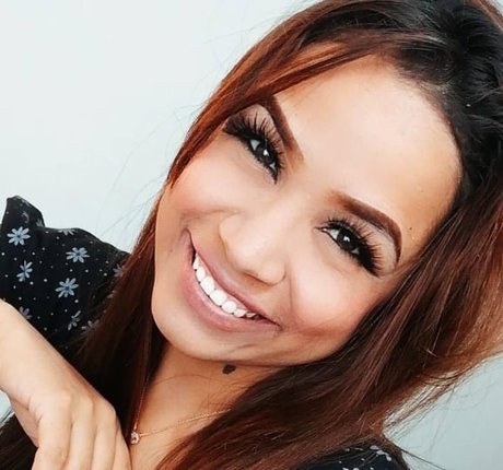 Foto di nudo di fuga di OnlyFans di Isa Gomez