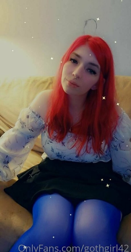 Foto di nudo di fuga di OnlyFans di Gothgirl42