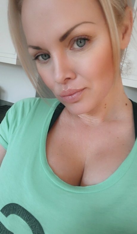 Frankiebabexxx