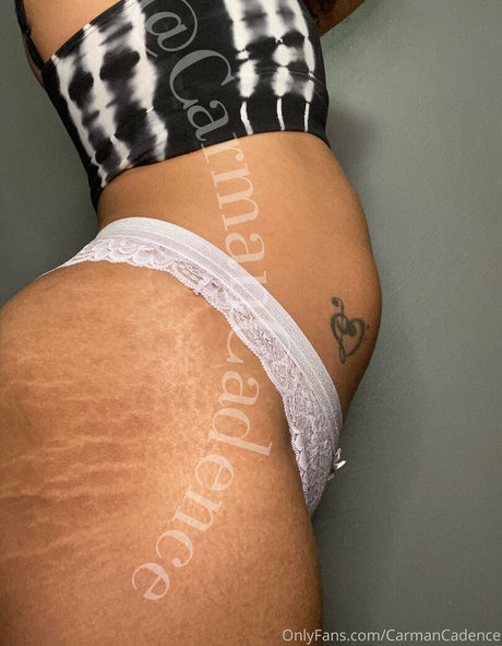 Foto di nudo di fuga di OnlyFans di Carmancadence