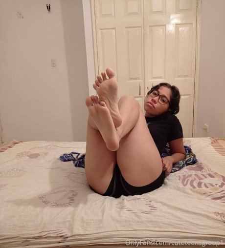 Cuteteensgroup1