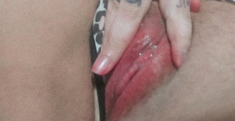 Foto di nudo di fuga di OnlyFans di Heloisa Cdnx