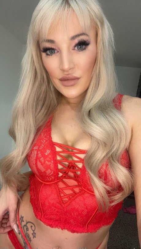 Foto di nudo di fuga di OnlyFans di Elisechristie