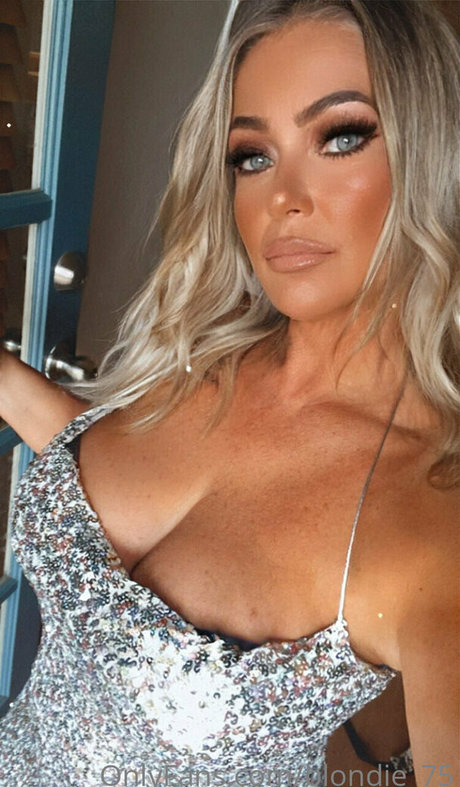 Foto di nudo di fuga di OnlyFans di Blondie75
