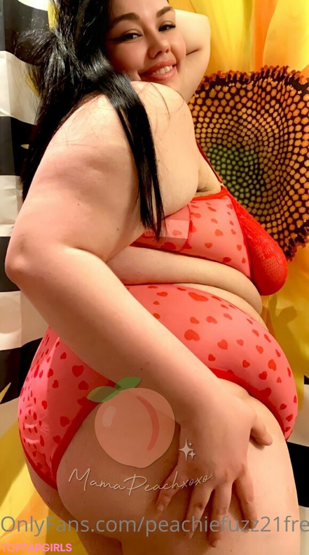 Foto di nudo di fuga di OnlyFans di Mamapeachxoxofree #17 Foto di nudo di fuga di OnlyFans di Mamapeachxoxofree #17