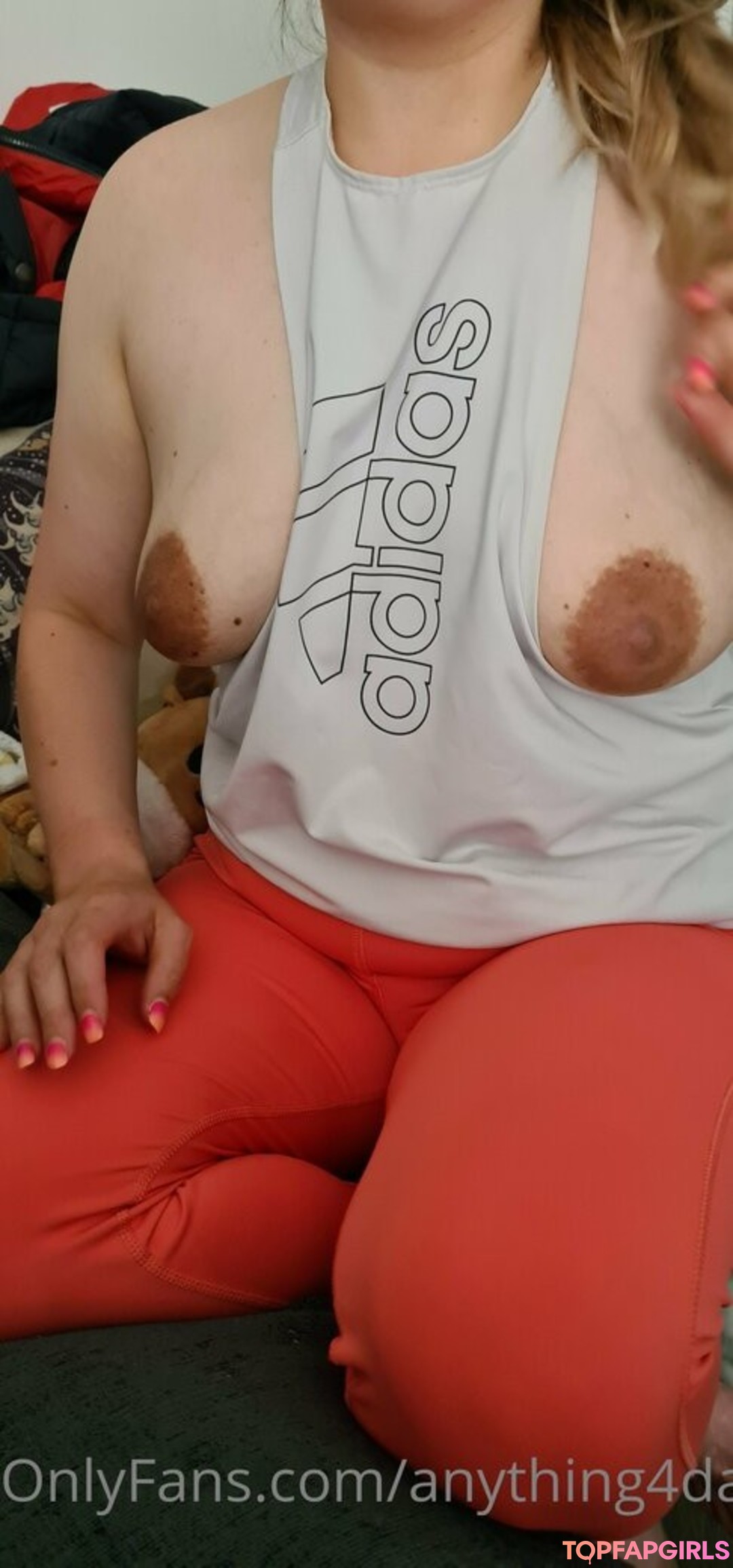 Foto di nudo di fuga di OnlyFans di Anything4daddyvip #38 Foto di nudo di fuga di OnlyFans di Anything4daddyvip #38