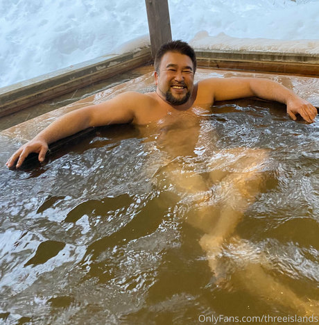 Foto di nudo di fuga di OnlyFans di Threeislands
