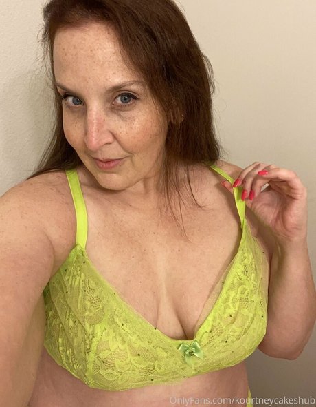 Foto di nudo di fuga di OnlyFans di Kourtneycakeshub