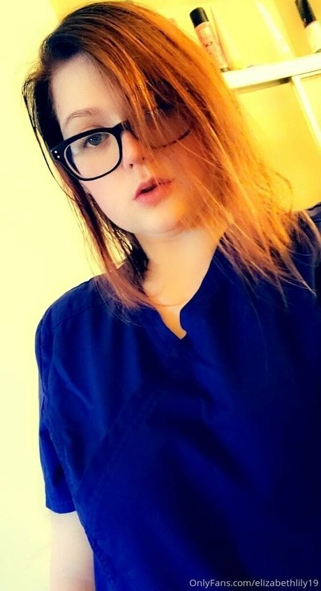 Elizabethlily19