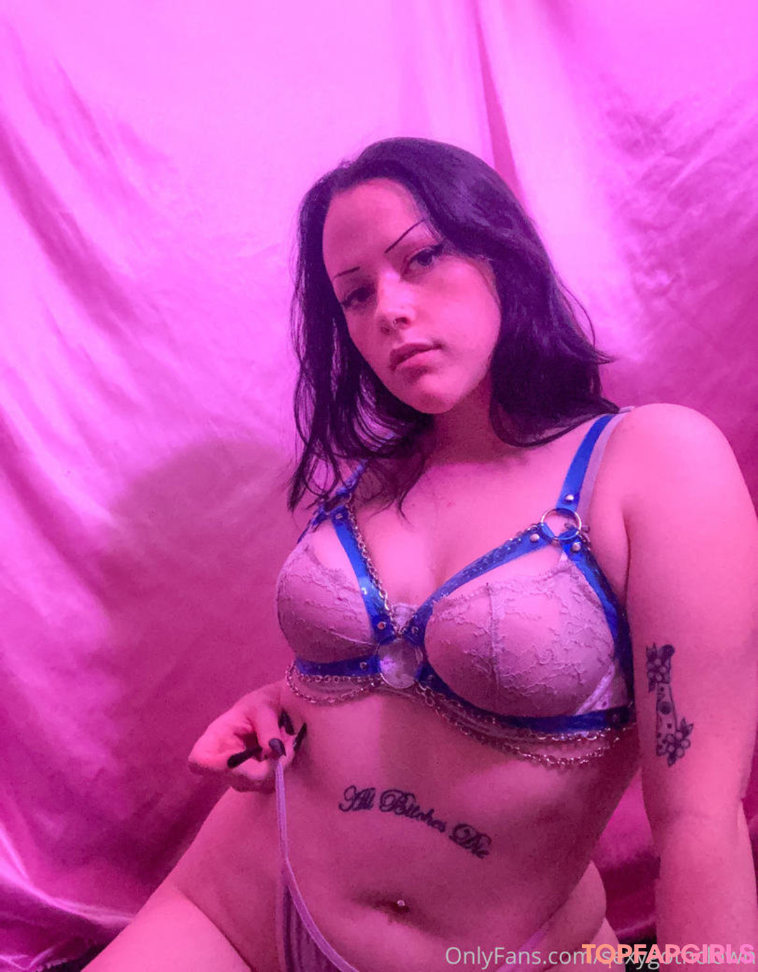 Foto di nudo di fuga di OnlyFans di Cutegothelle #34 Foto di nudo di fuga di OnlyFans di Cutegothelle #34