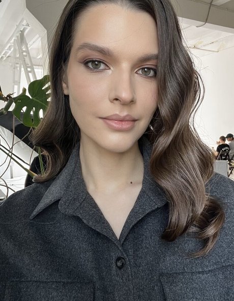 Sasha Zotova