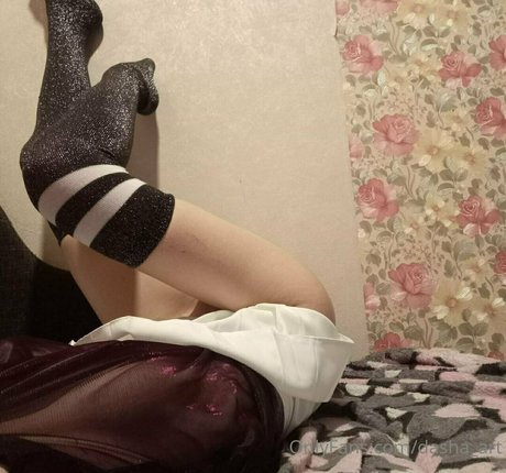Foto di nudo di fuga di OnlyFans di Dashaart