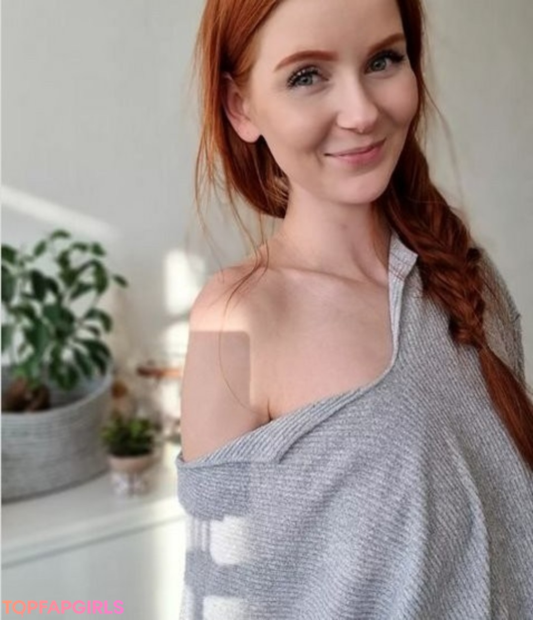 Foto di nudo di fuga di OnlyFans di Littlebee #46 Foto di nudo di fuga di OnlyFans di Littlebee #46
