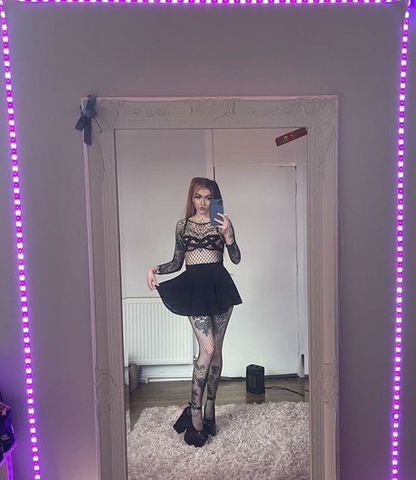Foto di nudo di fuga di OnlyFans di Xonicolavictoria