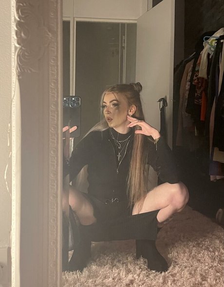 Foto di nudo di fuga di OnlyFans di Xonicolavictoria