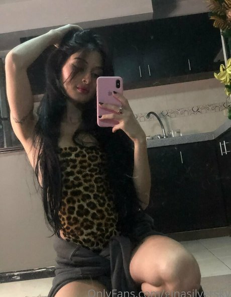 Foto di nudo di fuga di OnlyFans di Ginasilversky