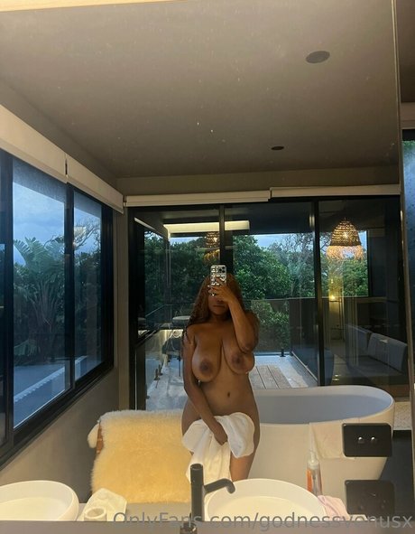 Foto di nudo di fuga di OnlyFans di Goddessvenusx