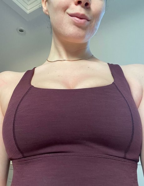 Foto di nudo di fuga di OnlyFans di Aboutluna
