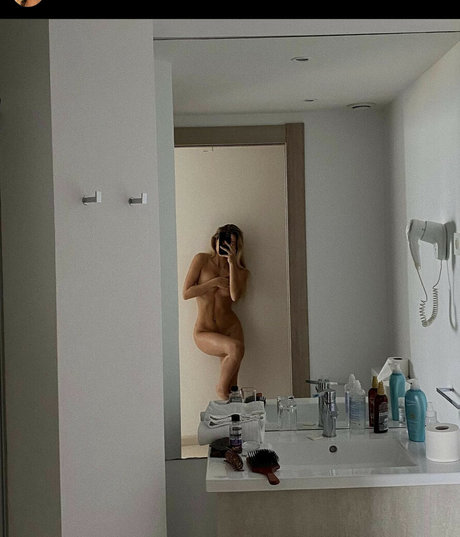 Foto di nudo di fuga di OnlyFans di Maria Mingueza