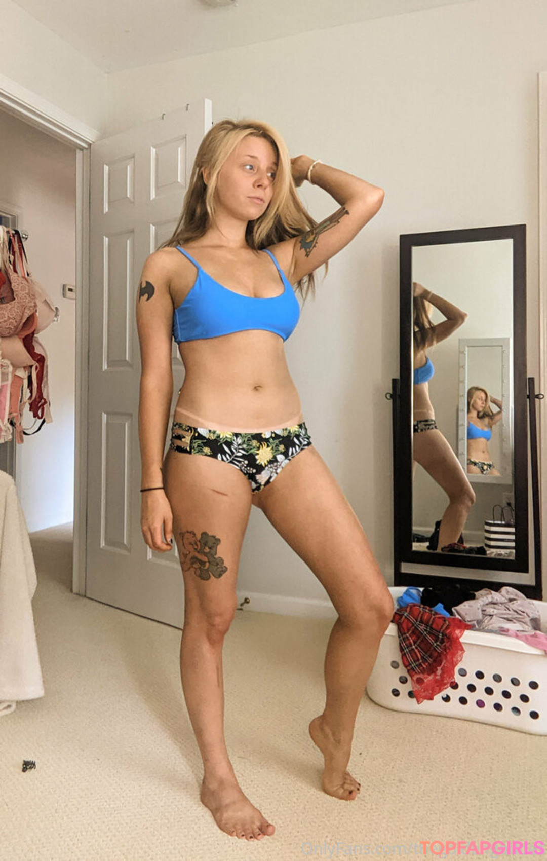 Foto di nudo di fuga di OnlyFans di Thegoldengoddes #185 Foto di nudo di fuga di OnlyFans di Thegoldengoddes #185