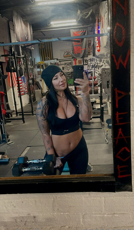 Foto di nudo di fuga di OnlyFans di Jenna Skiba
