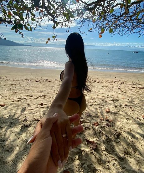 Foto di nudo di fuga di OnlyFans di Mariely E Mirella Santos
