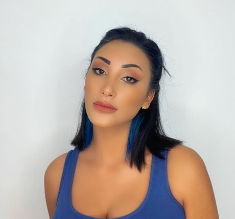 Foto di nudo di fuga di OnlyFans di Chen Levi
