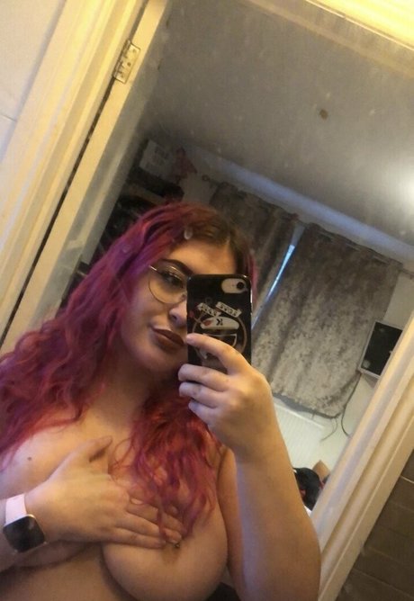 Foto di nudo di fuga di OnlyFans di Emilyylime