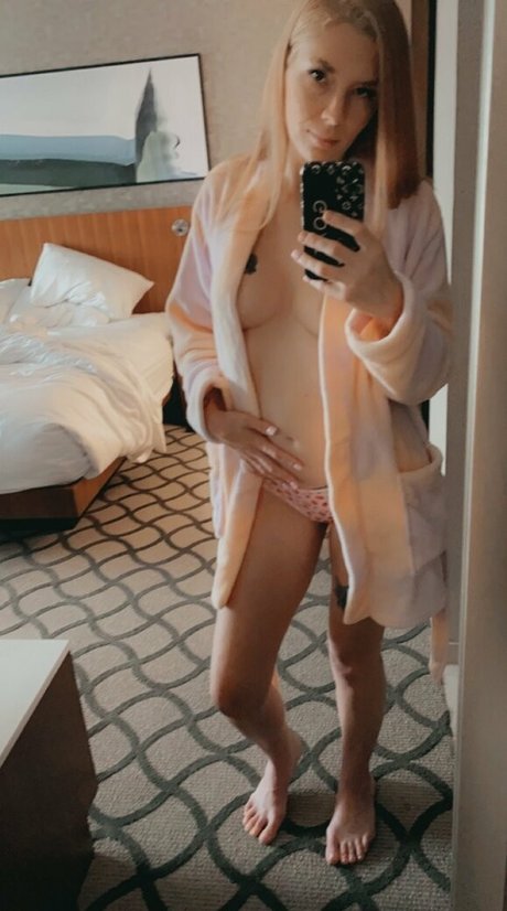Foto di nudo di fuga di OnlyFans di Arabellarose211
