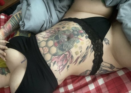 Foto di nudo di fuga di OnlyFans di Mikaylax