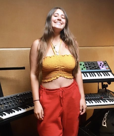 Foto di nudo di fuga di OnlyFans di Lia Marie Johnson