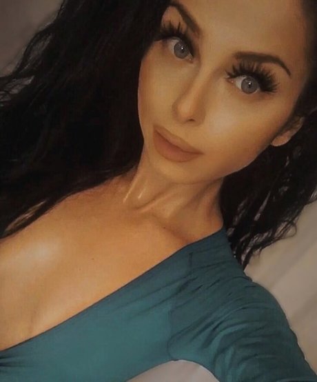 Foto di nudo di fuga di OnlyFans di Spicypeach8