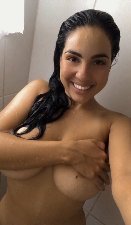 Foto di nudo di fuga di OnlyFans di Anabela Moraes