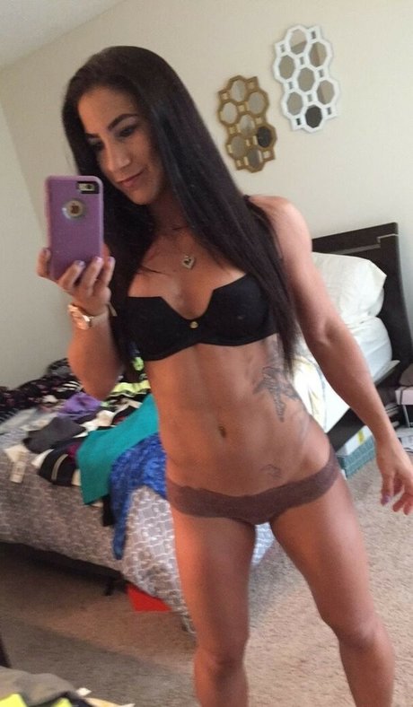 Tecia Torres