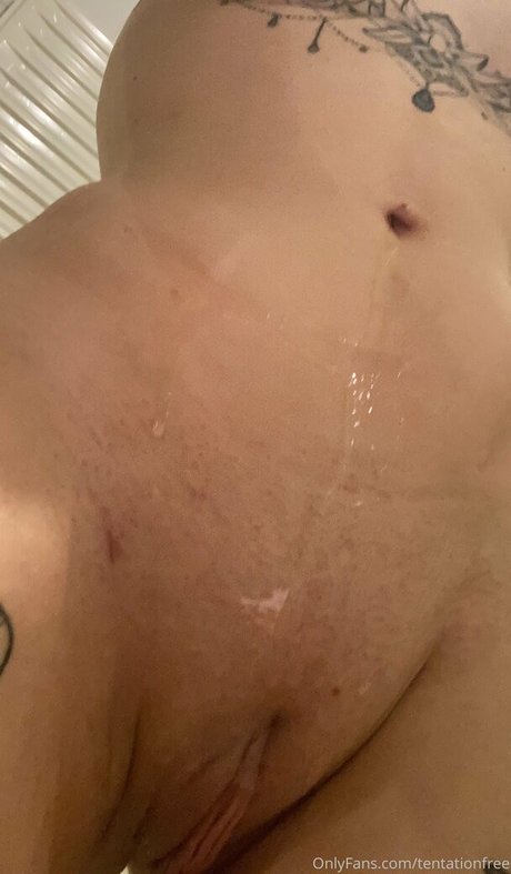 Foto di nudo di fuga di OnlyFans di Tentationfree