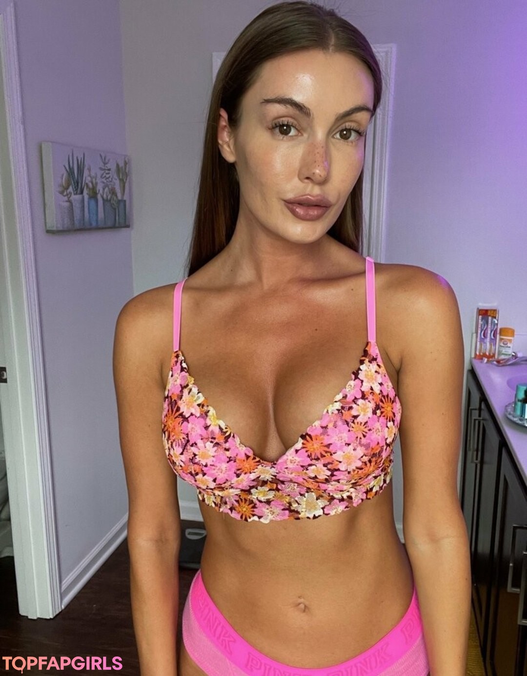 Foto di nudo di fuga di OnlyFans di Carolinawhite54 #135 Foto di nudo di fuga di OnlyFans di Carolinawhite54 #135