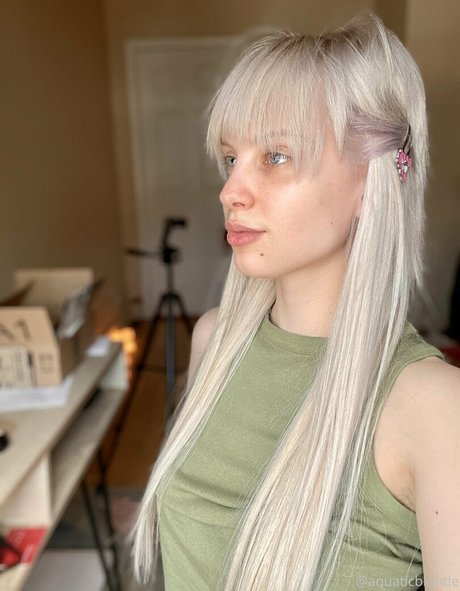Aquaticblonde