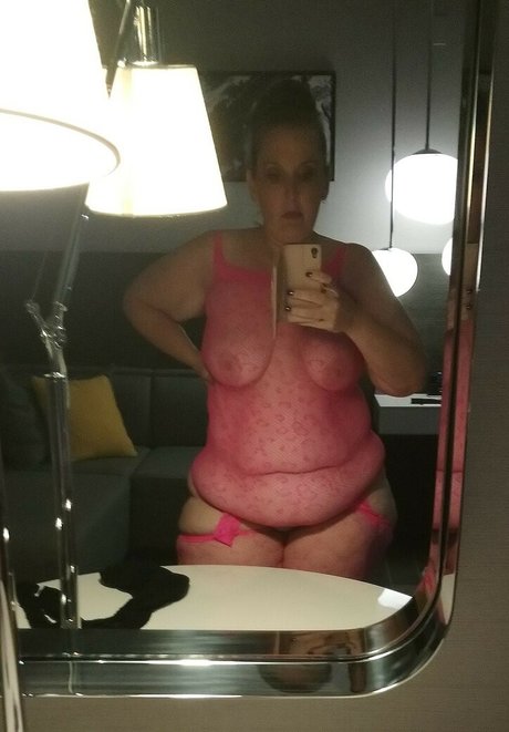 Foto di nudo di fuga di OnlyFans di Kourtneycakes