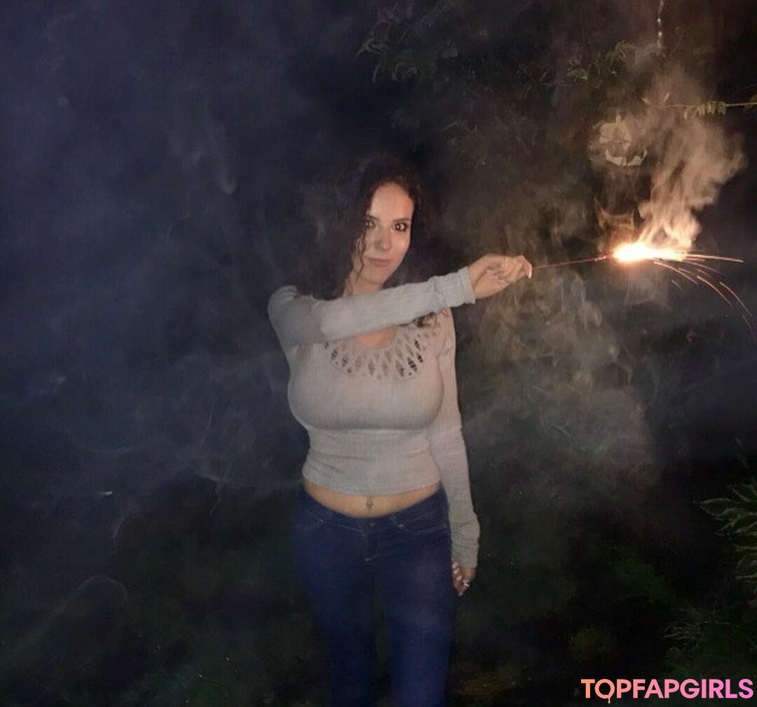Foto di nudo di fuga di OnlyFans di Laura Marie #299 Foto di nudo di fuga di OnlyFans di Laura Marie #299