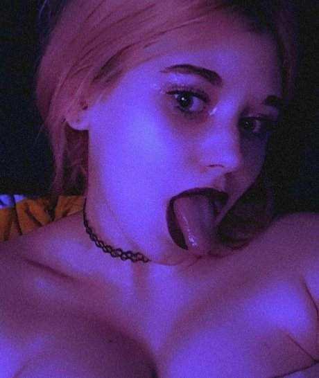 Foto di nudo di fuga di OnlyFans di Aleksandra Ostrowska