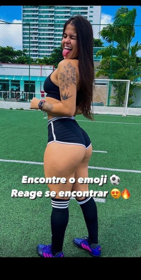 Foto di nudo di fuga di OnlyFans di Jaine Cassu